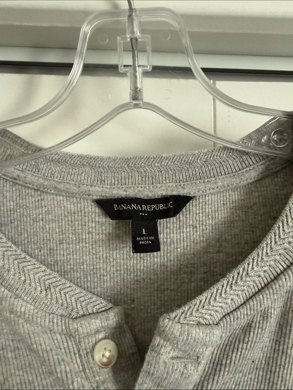 Banana Republic Gray Short Sleeve Henley Shirt
